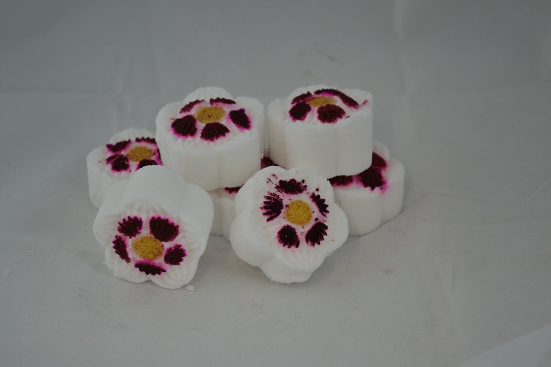 Mini Pamper Gift Shower Bomb Gift Box with 6 Shower Bombs- Vegan - Plastic Free Gift - SLS Free-1
